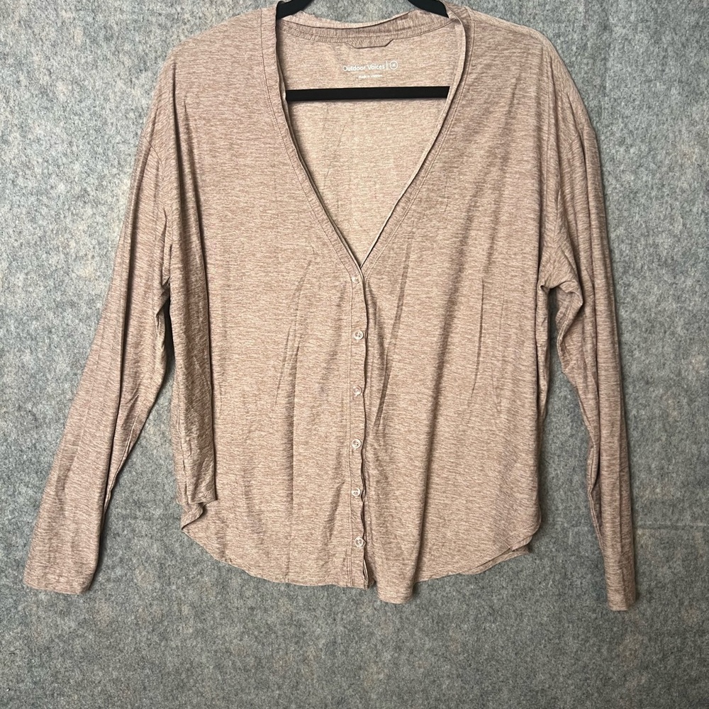 Outdoor‎ Voices Woman Size Medium lightweight Tan Button-Down Shirt
